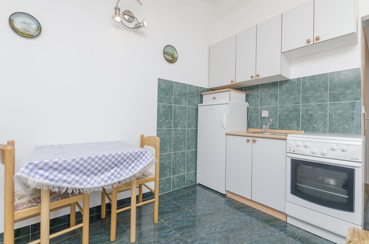 Apartments Mirko พรีมอชเตน ภายนอก รูปภาพ
