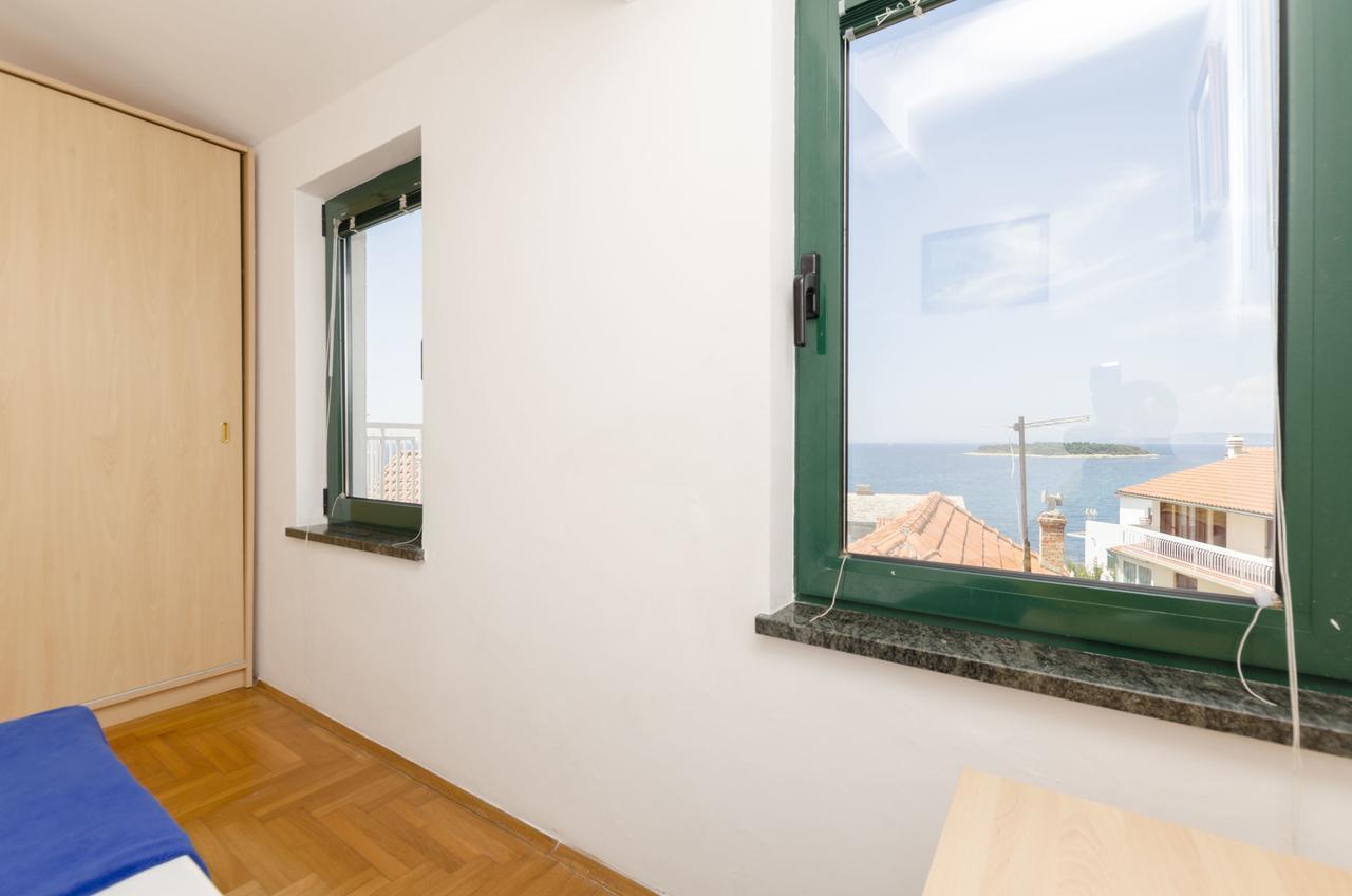 Apartments Mirko พรีมอชเตน ภายนอก รูปภาพ