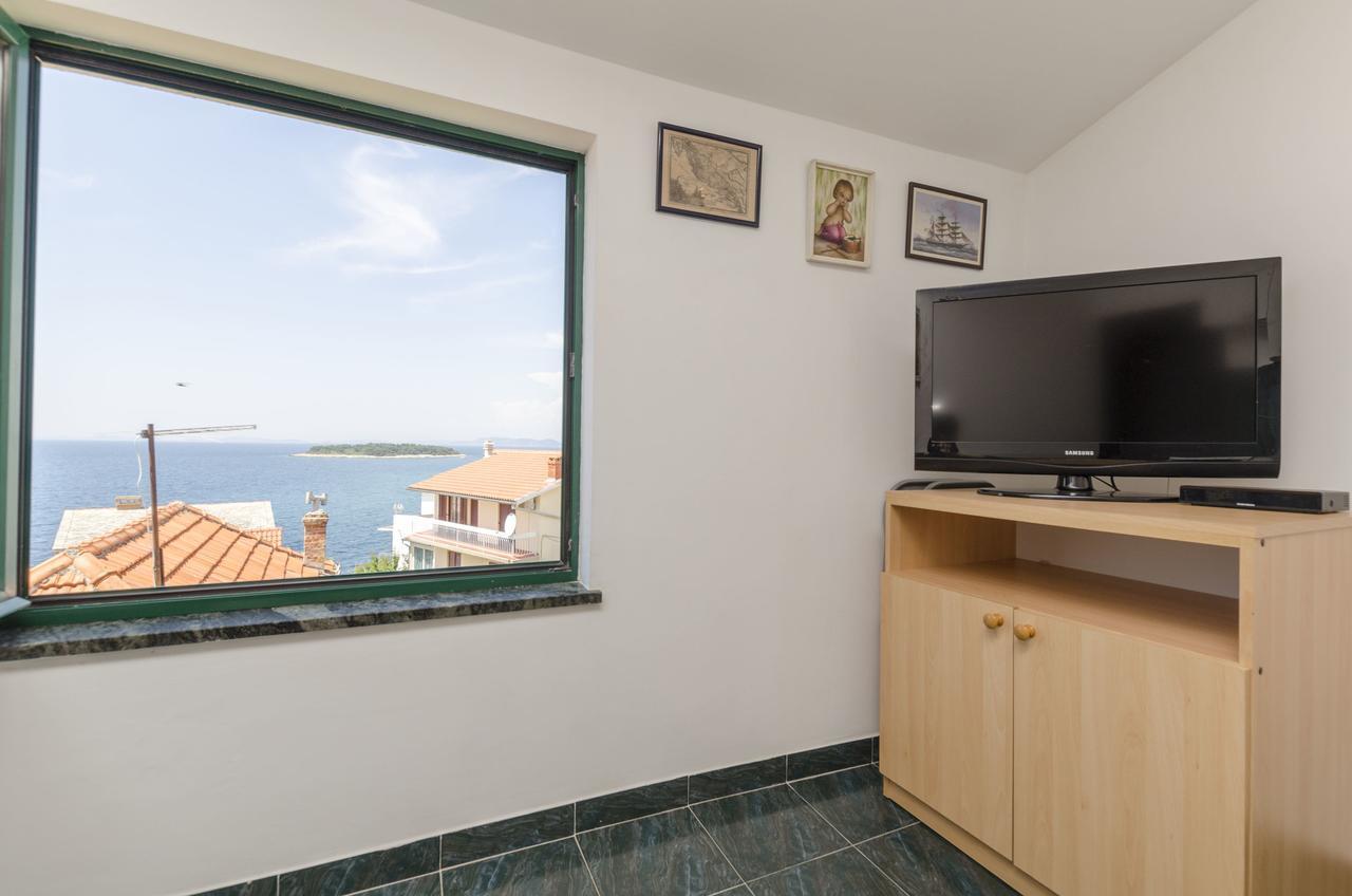 Apartments Mirko พรีมอชเตน ภายนอก รูปภาพ