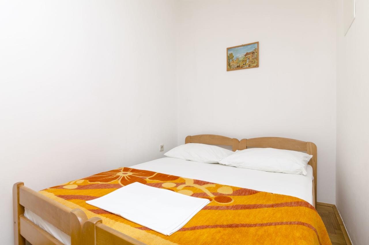Apartments Mirko พรีมอชเตน ภายนอก รูปภาพ
